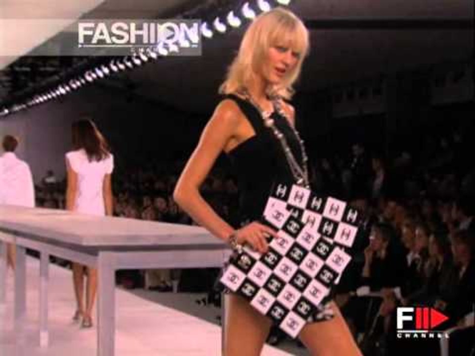 "Chanel" Spring Summer 2004 Paris Full Show by FashionChannel