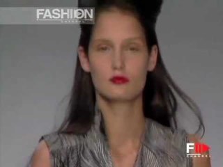 "Joe Casely Hayford" Spring Summer 2003 London 1 of 3 Pret a Porter Woman by FashionChannel