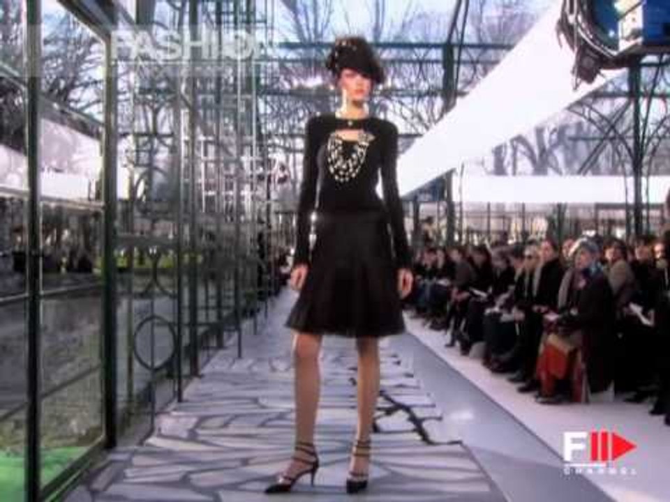 "Chanel" Spring Summer 2003 Paris Part 1 of 4 Haute Couture by FashionChannel