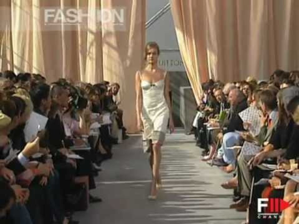 "Louis Vuitton" Spring Summer 2003 Paris 1 of 3 Pret a Porter Woman by FashionChannel