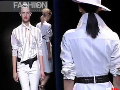 Cerruti Spring Summer 2003 Paris 2 of 3 Pret a Porter Woman by FashionChannel