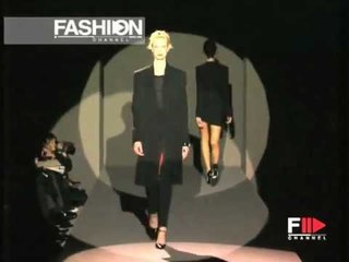 "Gucci" Autumn Winter 1997 1998 Milan 4 of 5 pret a porter woman by FashionChannel