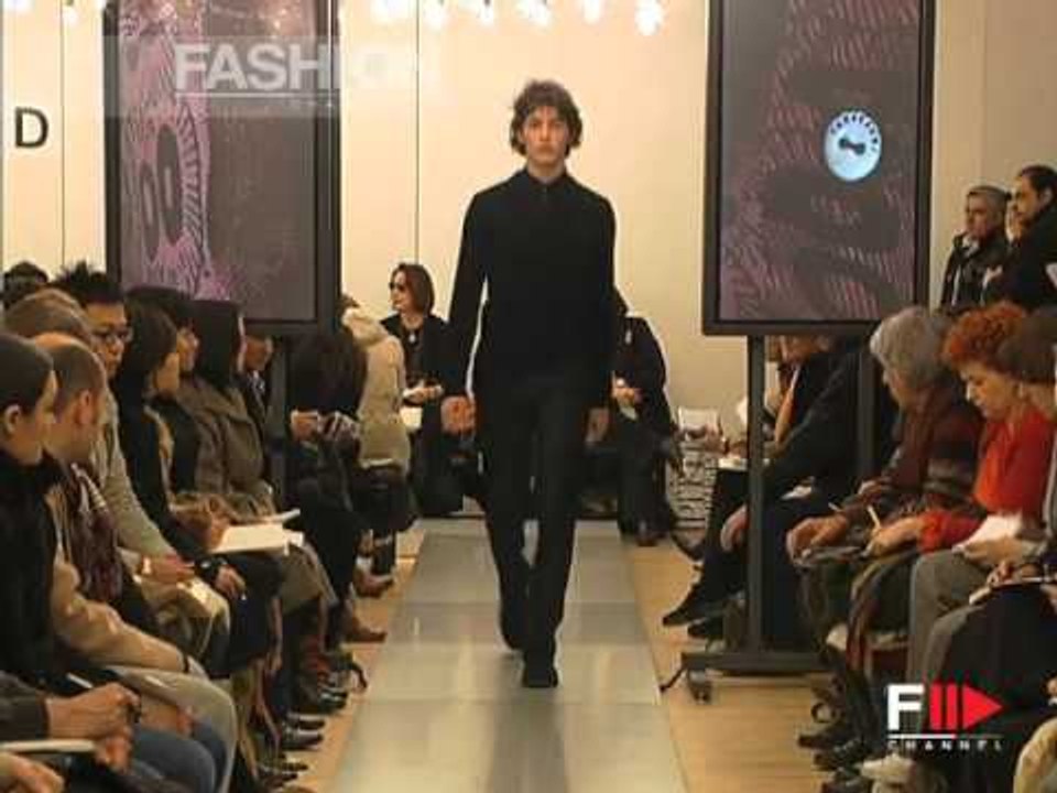 "Trussardi" Autumn Winter 2002 2003 Menswear 3 of 3 by FashionChannel