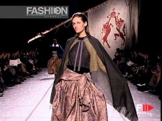 "Vivienne Westwood" Autumn Winter 2002 2003 Paris 1 of 4 by FashionChannel