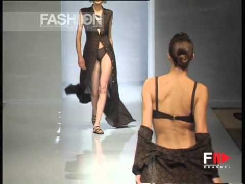 Salvatore Ferragamo Spring Summer 1997 Milan 4 of 4 pret a porter woman by FashionChannel