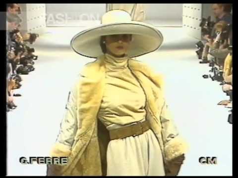 Gianfranco Ferrè Autumn Winter 1989 1990 Milan pret a porter women by Canale Moda