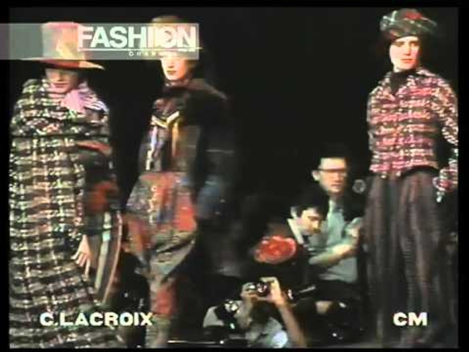 "Cristian Lacroix" Autumn Winter 1989 1990 Paris pret a porter women by Canale Moda