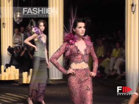 Emanuel Ungaro Autumn Winter 2001 2002 3 of 4 haute couture by FashionChannel