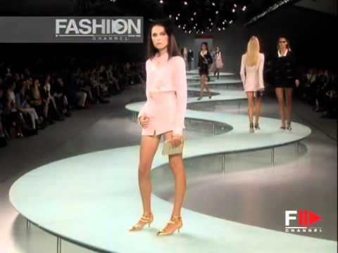 Chanel Spring Summer 2002 Paris 1 of 4 pret a porter women by FashionChannel