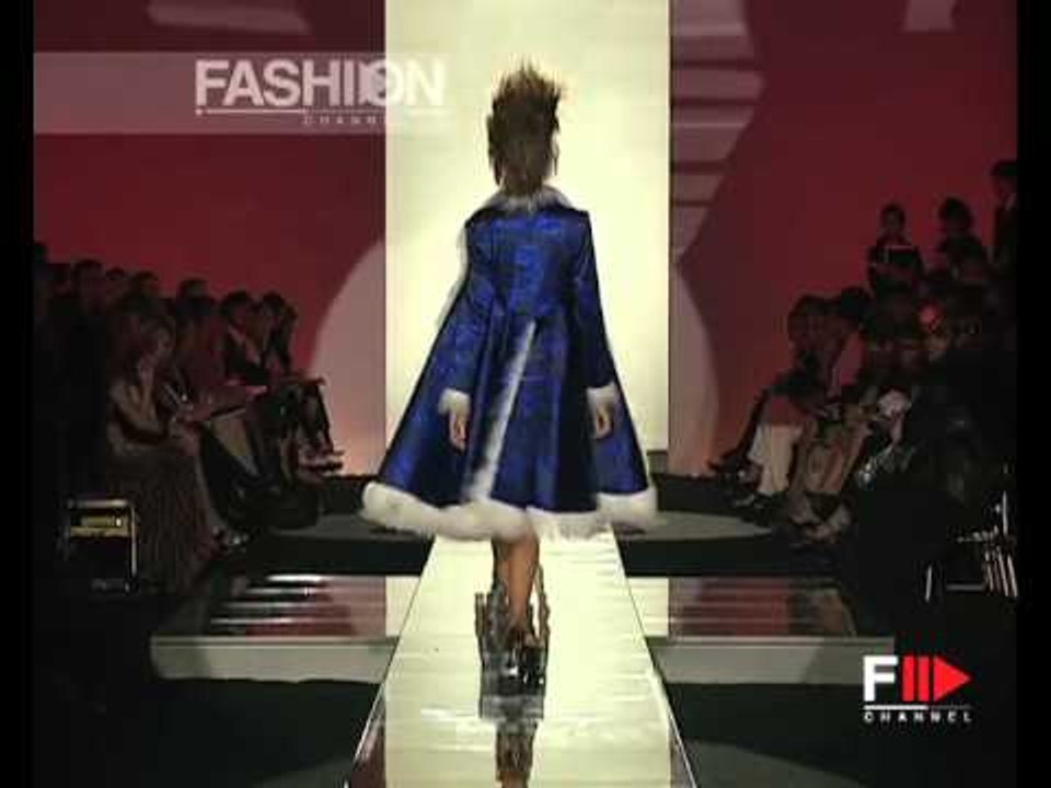 "Versace" Autumn Winter 2001 2002 1 of 4 haute couture by Fashion Channel