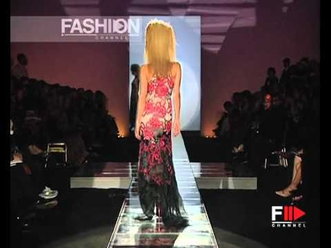 Versace Autumn Winter 2001 2002 3 of 4 haute couture by Fashion Channel