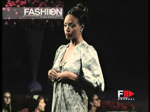 Betsey Johnson Spring Summer 1996 New York 3 of 6 pret a porter woman by FashionChannel