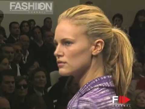 Prada Spring Summer 1996 Milan 2 of 5 pret a porter woman by FashionChannel