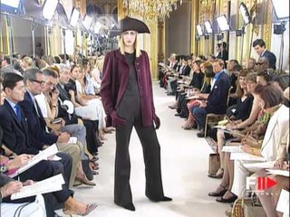 "Balmain" Autumn Winter 2001 2002 Paris 1 of 4 pret a porter women by FashionChannel.mov