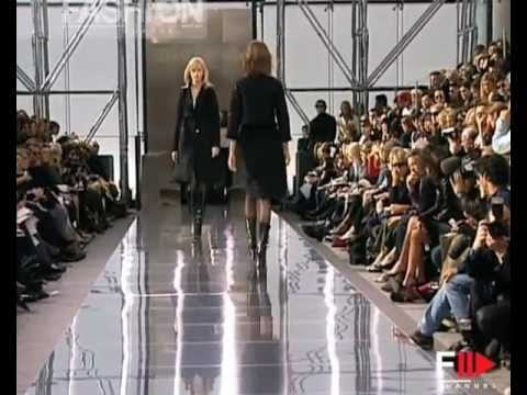 Louis Vuitton Autumn Winter 2001 2002 Paris 3 of 3 Pret a Porter Woman by FashionChannel