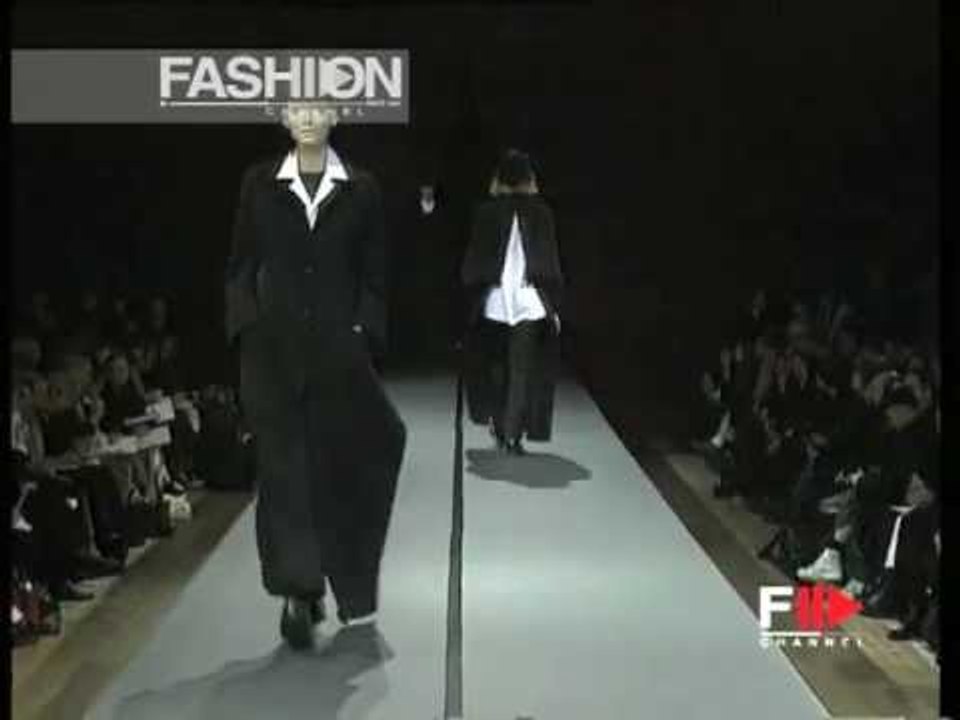 "Yohji Yamamoto" Autumn Winter 1995 1996 Paris 2 of 7 pret a porter woman by FashionChannel