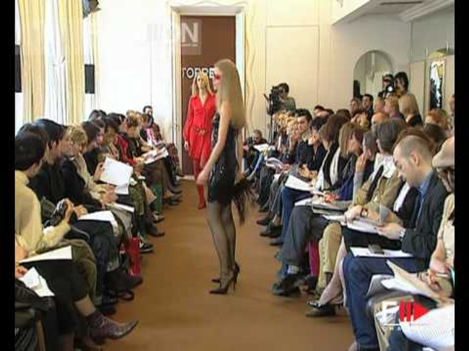 "Torrente" Autumn Winter 2001 2002 Paris 6 of 6 Pret a Porter Woman by FashionChannel