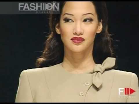 Giorgio Armani Autumn Winter 1995 1996 Milan 2 of 10 pret a porter woman by FashionChannel