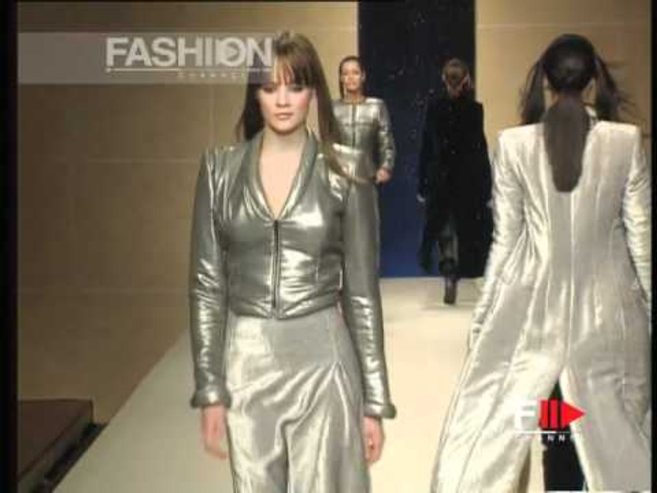 "Rifat Ozbek" Autumn Winter 1995 1996 Milan 4 of 4 pret a porter woman by FashionChannel