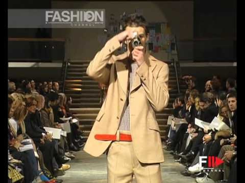 "Vivienne Westwood" Autumn Winter 2001 2002 Milan 3 of 4 Menswear by FashionChannel