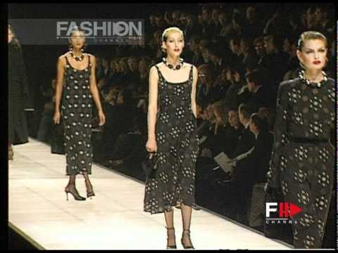 Giorgio Armani Autumn Winter 1995 1996 Milan 6 of 10 pret a porter woman by FashionChannel