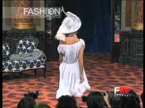 Vivienne Westwood Spring Summer 1995 Paris 1 of 7 pret a porter woman by FashionChannel
