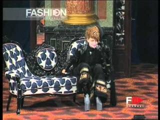 "Vivienne Westwood" Spring Summer 1995 Paris 2 of 7 pret a porter woman by FashionChannel