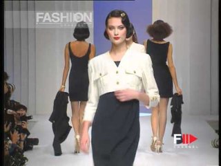 "Valentino" Spring Summer 1995 Paris 3 of 9 pret a porter woman by FashionChannel