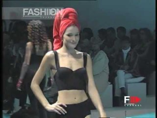 Gianfranco Ferrè Spring Summer 1995 Milan 1 of 8 pret a porter woman by FashionChannel