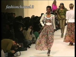 "Yves St Laurent" Spring Summer 1992 Paris 4 of 4 Pret a Porter Woman by FashionChannel