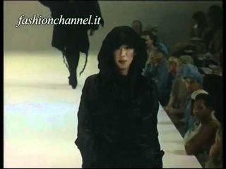 "Issey Miyake" Spring Summer 1993 Paris 5 of 5 pret a porter woman by FashionChannel