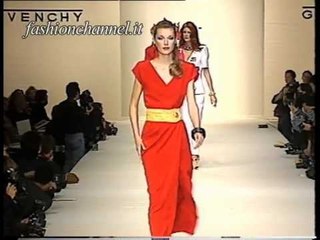 "Givenchy" Spring Summer 1993 Paris 7 of 7 pret a porter woman by FashionChannel