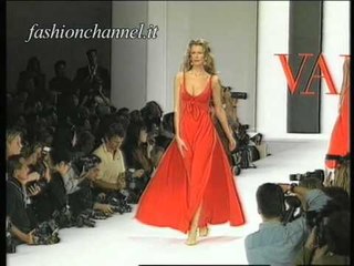 "Valentino" Spring Summer 1994 Paris 4 of 4 pret a porter woman by FashionChannel