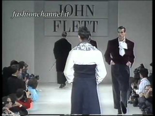 "John Flett" Autumn Winter 1988 1989 London 1 of 1 pret a porter woman by FashionChannel