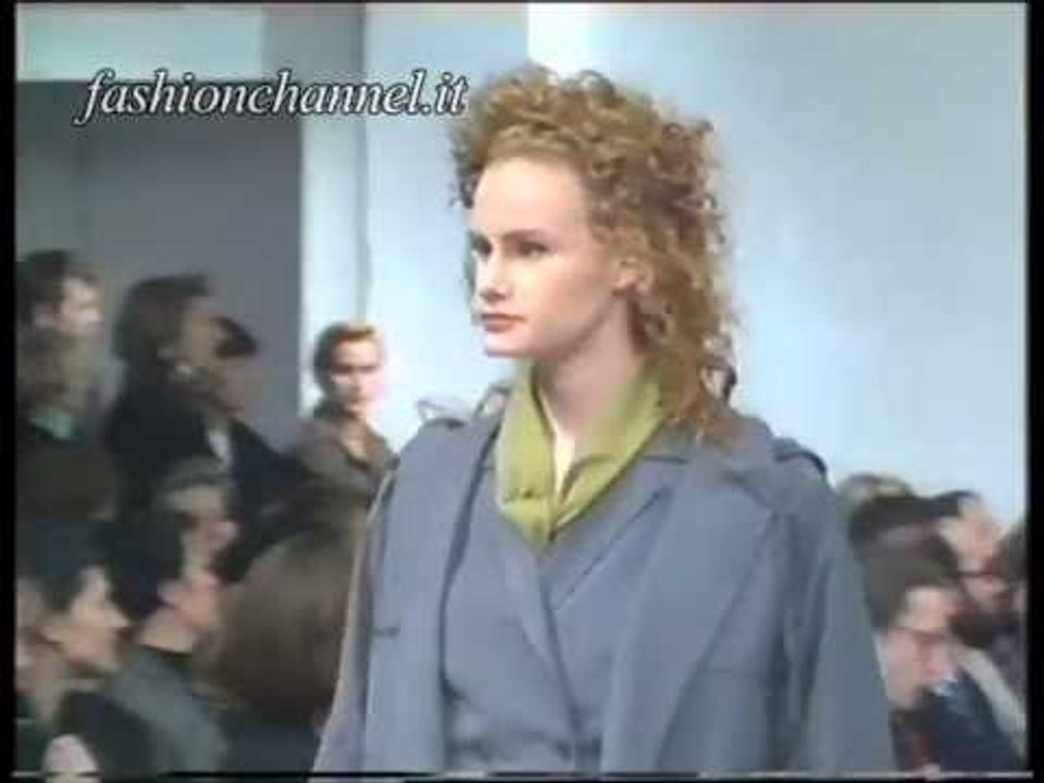 "Helmut Lang" Autumn Winter 1988 1989 New York 1 of 2 pret a porter woman by FashionChannel