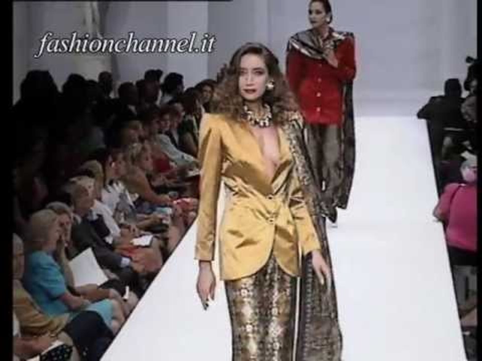 "Renato Balestra" Autumn Winter 1991 1992 Rome 3 of 11 Haute Couture Woman by FashionChannel