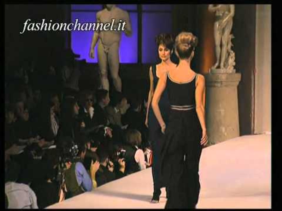 "Herve Leger" Autumn Winter 1994 1995 New York 4 of 7 pret a porter woman by FashionChannel