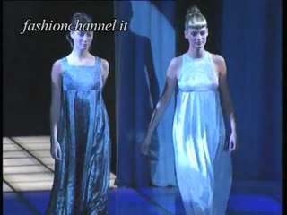 "Versus" Autumn Winter 1994 1995 Milan 2 of 5 pret a porter woman by FashionChannel