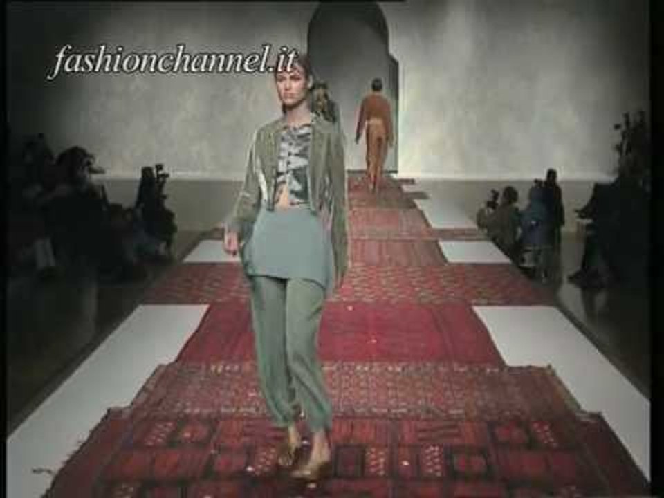 "Rifat Ozbek" Autumn Winter 1994 1995 Milan 3 of 4 pret a porter woman by FashionChannel