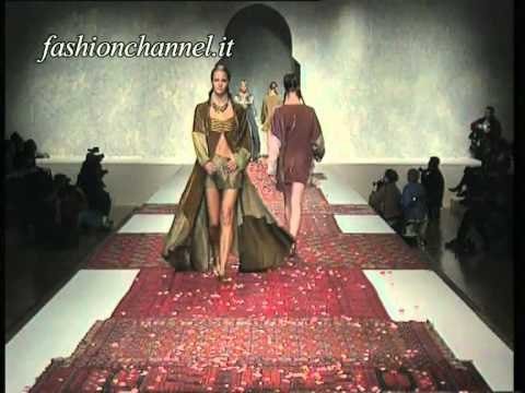 Rifat Ozbek Autumn Winter 1994 1995 Milan 4 of 4 pret a porter woman by FashionChannel