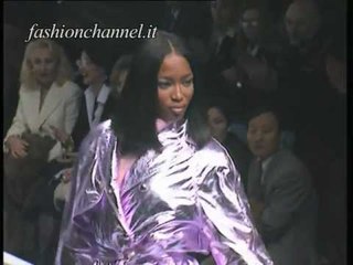 "Versus" Autumn Winter 1994 1995 Milan 1 of 5 pret a porter woman by FashionChannel