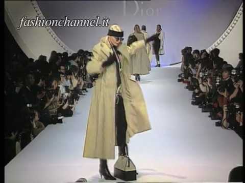 Christian Dior Autumn Winter 1994 1995 Paris 1 of 8 pret a porter woman by FashionChannel