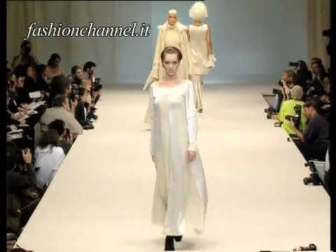 Alberta Ferretti Autumn Winter 1994 1995 Milan 5 of 6 pret a porter woman by FashionChannel
