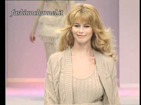 Laura Biagiotti Autumn Winter 1994 1995 Milan 3 of 7 pret a porter woman by FashionChannel