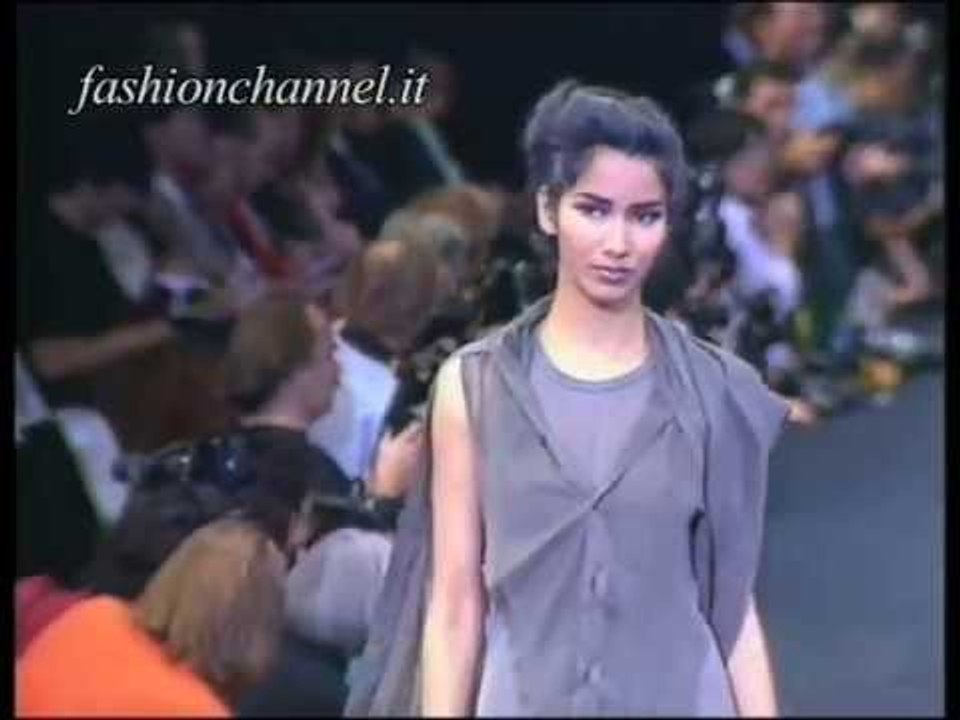 "Comme des Garcons" Spring Summer 1991 Paris 1 of 3 pret a porter woman by FashionChannel