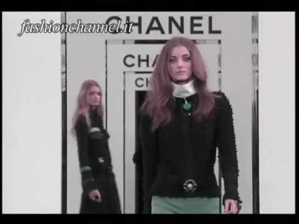 "Chanel" Autumn Winter 2009 2010 Paris 1 of 3 pret a porter women by FashionChannel