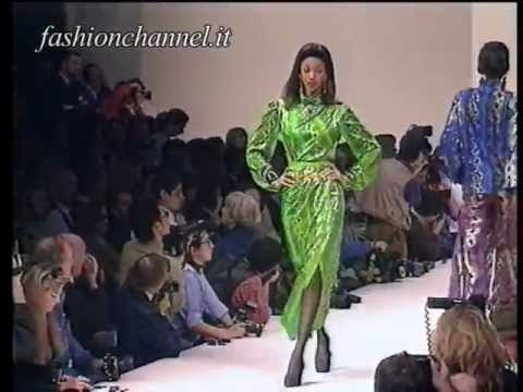 Yves Saint Laurent Autumn Winter 1993 1994 Paris 4 of 5 pret a porter woman by FashionChannel