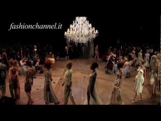"Alexander McQueen" The Genius Retrospective Highlights by FashionChannel / Exclusive