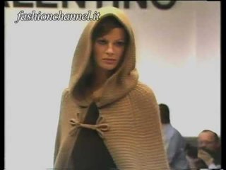 "Mario Valentino" Autumn Winter 1993 1994 Milan 4 of 5 pret a porter woman by FashionChannel