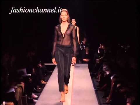 Philosophy di Alberta Ferretti Spring Summer 2001 Milan 4of4 pret a porter woman by FashionChannel